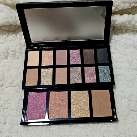 Lancome Skincare and Makeup Bundle - Picture 3 of 9